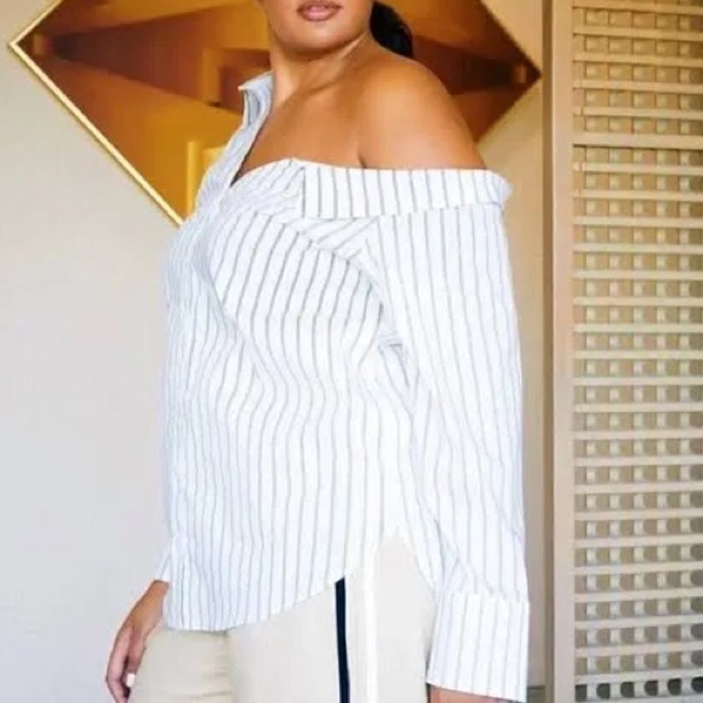 Soncy Sleeve It Be Off Shoulder White Stripe Button Down in the Plus Size 0/ 12